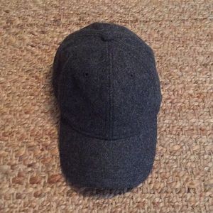 Wool-blend adjustable hat